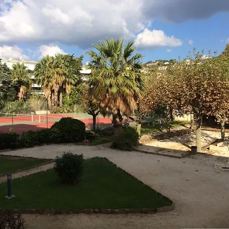 Avec Parking Au Lavandou, A 10m De La - Fr-1-803-11 Apartment